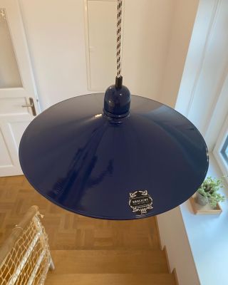 Jak se vám líbí v modré?💝.. toto je pro model Bingen, s bíločerným textilním kabelem v krásné safírově modré barvě (RAL...